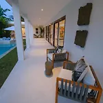 Ubud Luxury 2-Bedroom Villa With Private Pool And Bbq - Serene Escape!